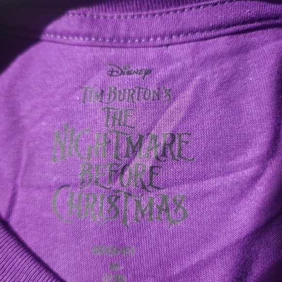 NWT Disney The Nightmare Before Christmas Oogy Boogy Purple Graphic Tee T-Shirt - Picture 5 of 5